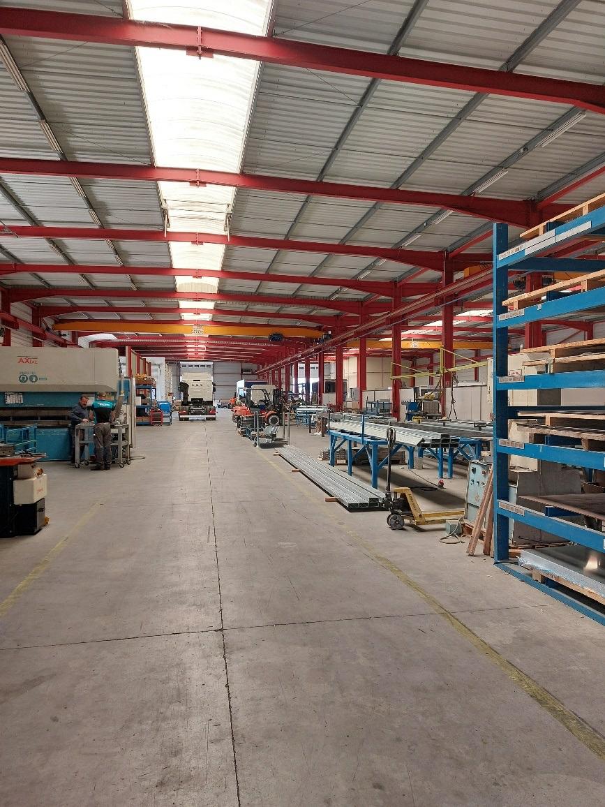 Local d'activité Romans-sur-Isère 3800m² Vente local d'activité Romans-sur-Isère Drôme OVACT2423815 0